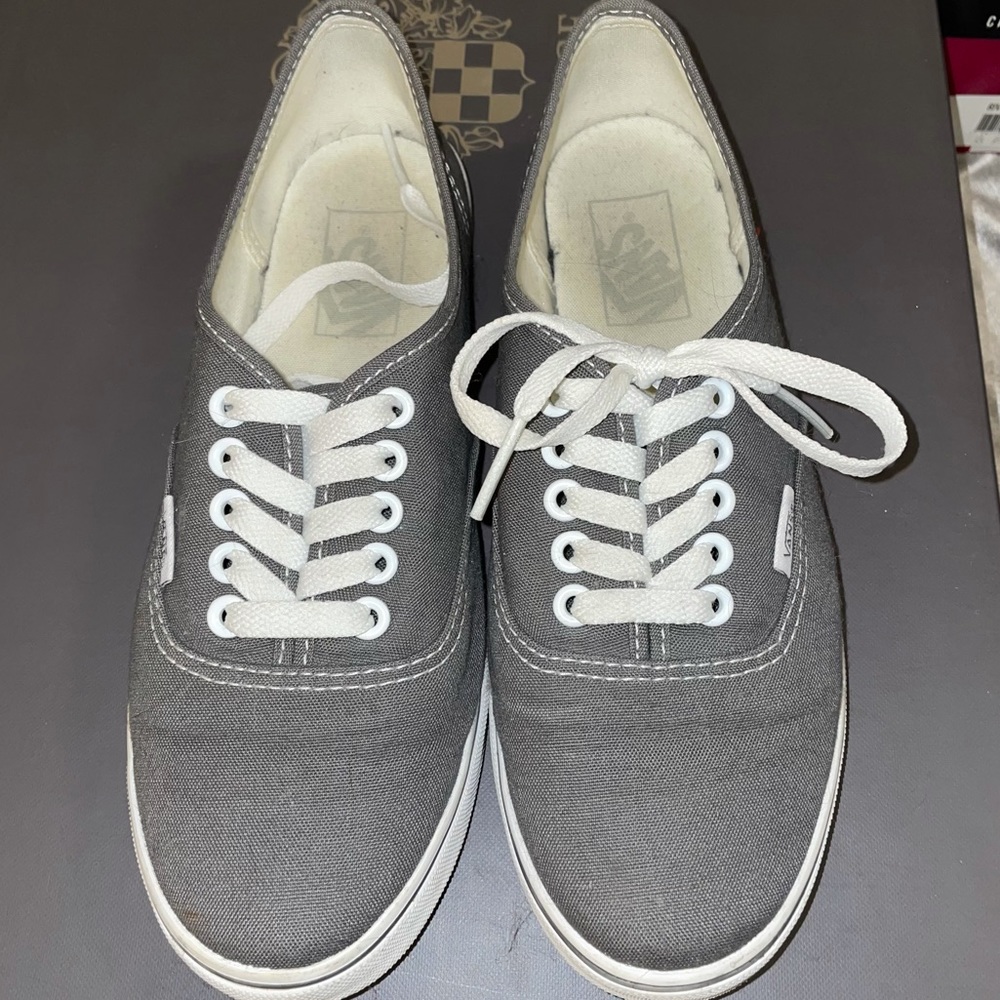 Gray Vans 🖤